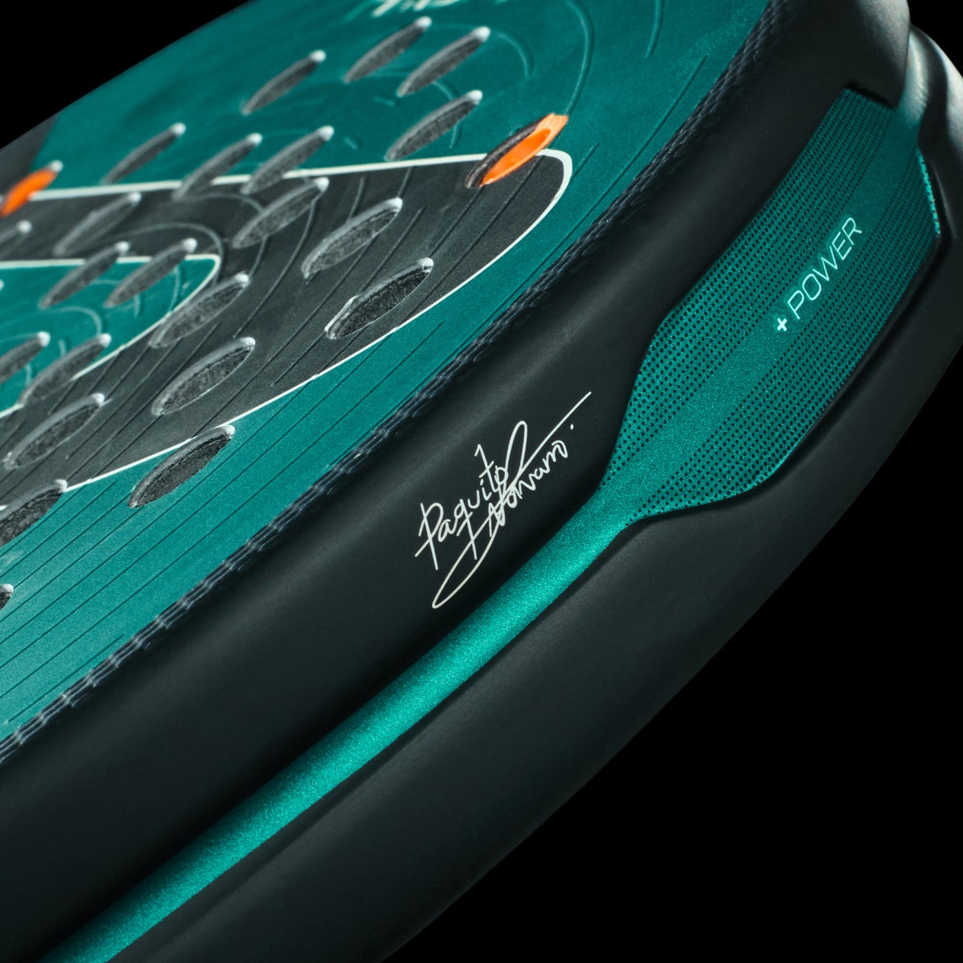 Bullpadel Hack 04 25 Hybrid