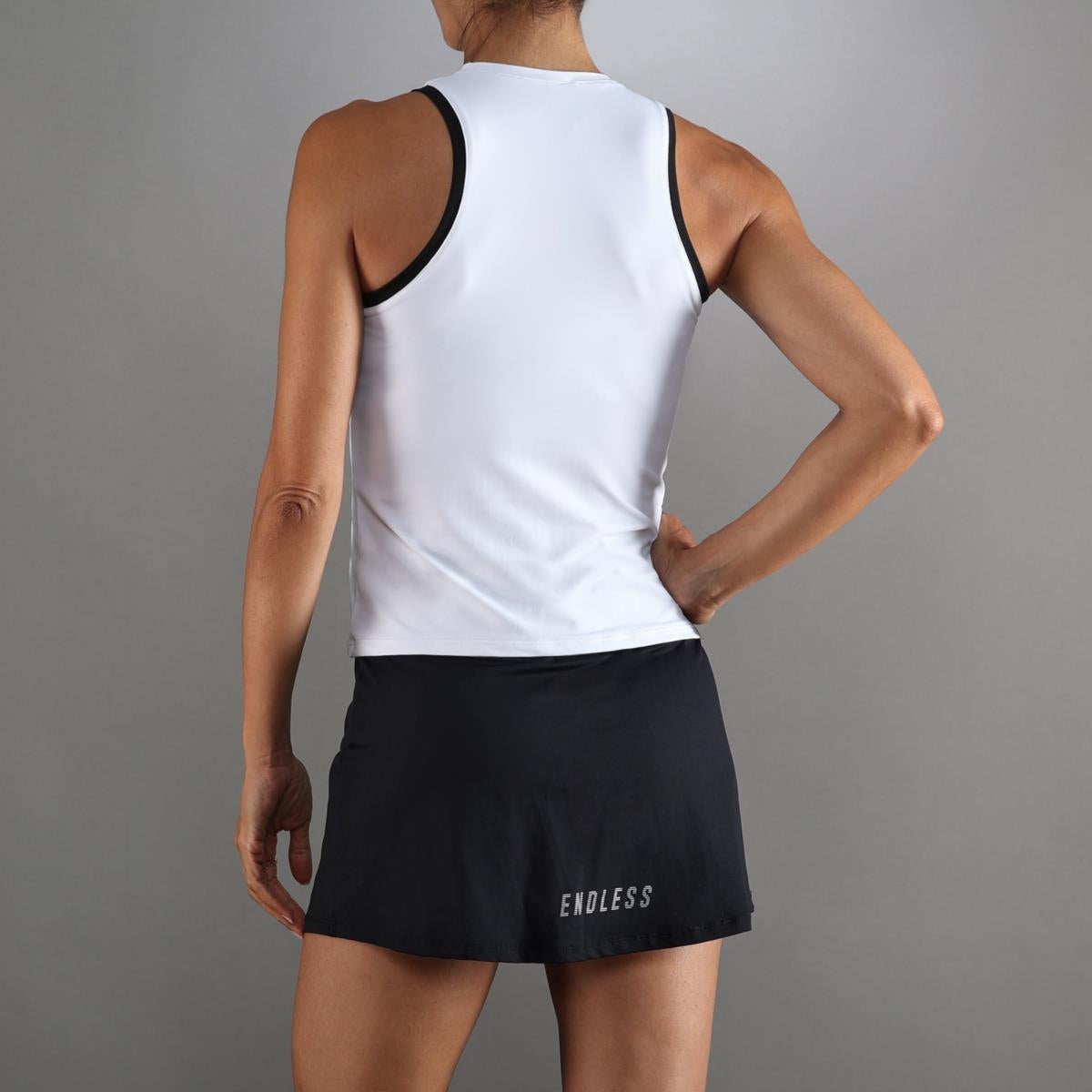 ENDLESS TOP ESSENTIEL BLANC
