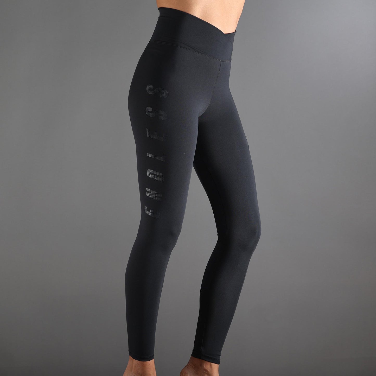 ENDLESS LEGGINGS CROSS POCKET - BLACK ENDLESS
