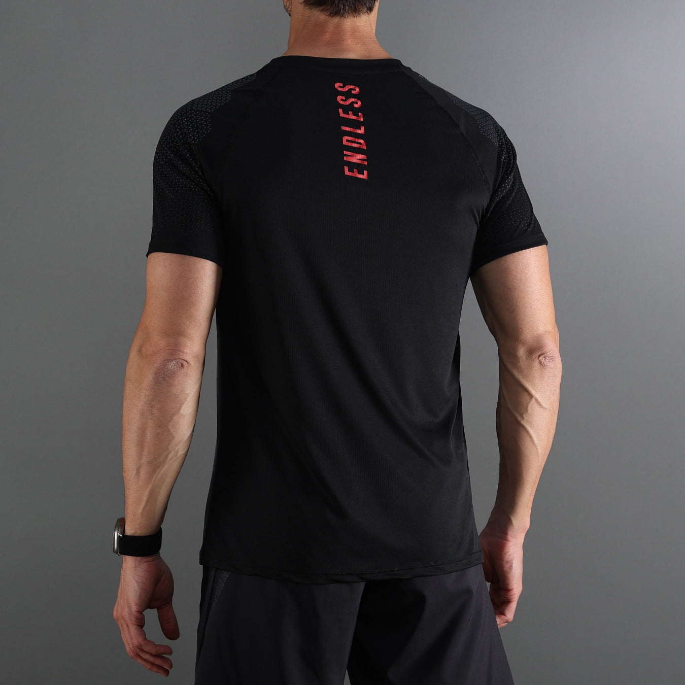 ENDLESS T-SHIRT FEISTY HEXAGON TITANIUM BLACK