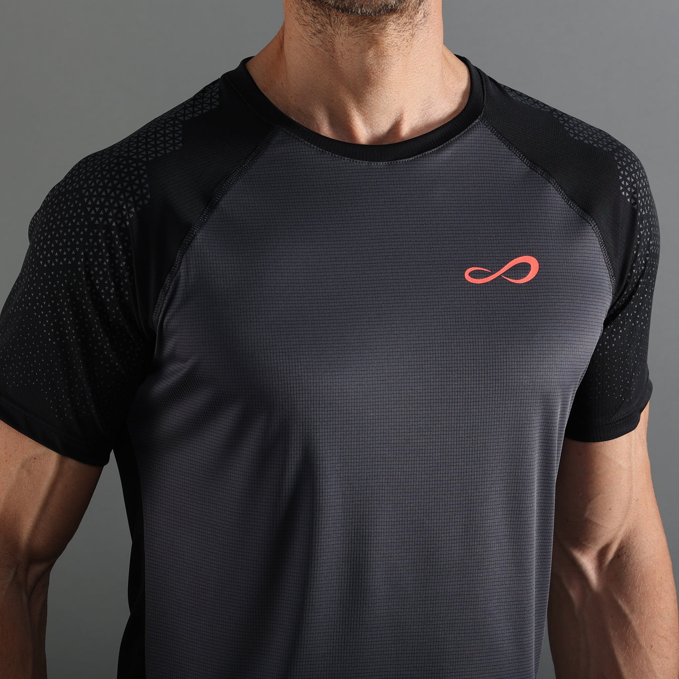 ENDLESS T-SHIRT FEISTY HEXAGON TITANIUM BLACK