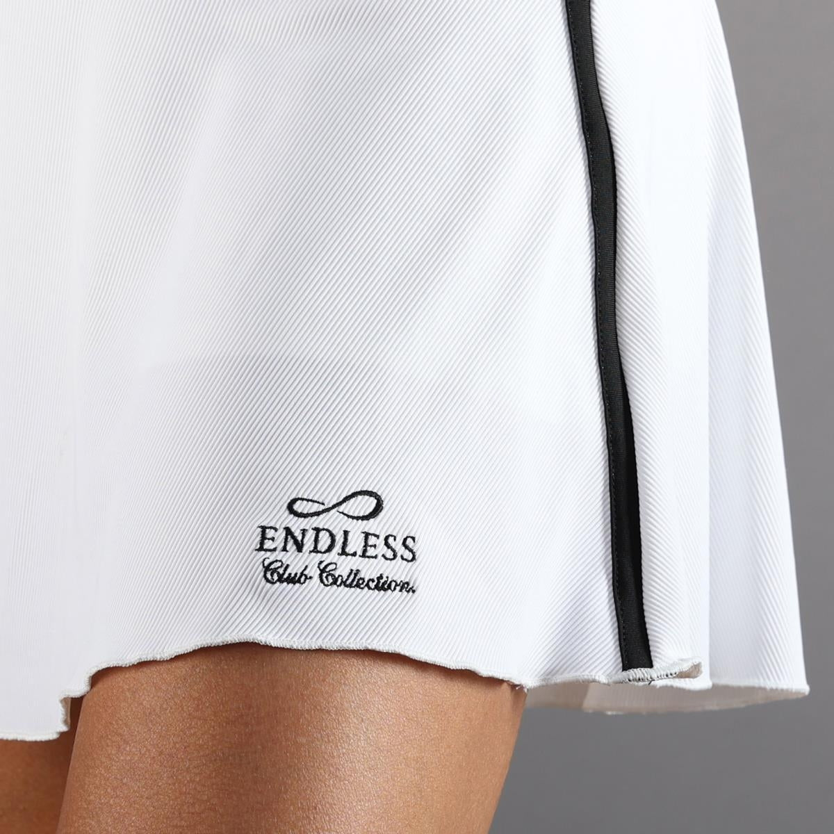 ENDLESS COLLECTION JUPE CLUB BLANCHE